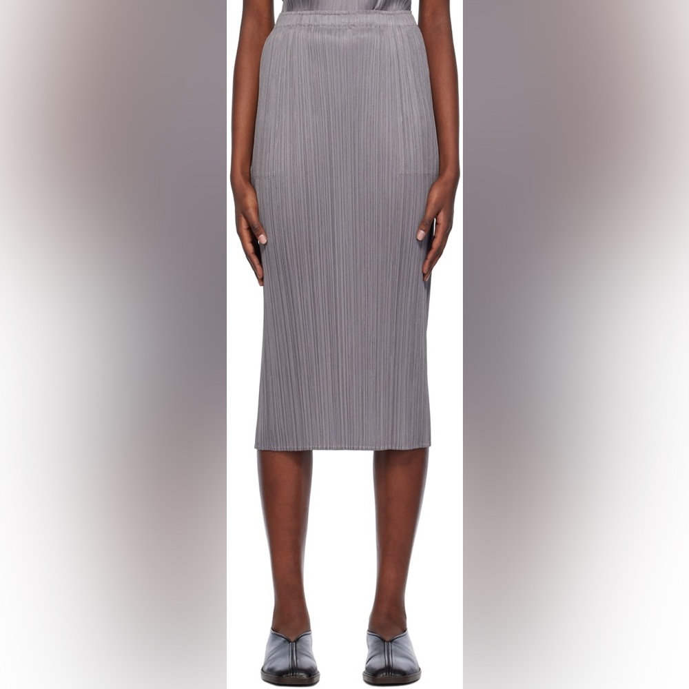 ISSEY MIKAYE Pleats Please Grey Skirt (in stock at Holt Renfrew & SSENSE) - Picture 5 of 12